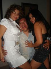 הכרויות דיסקרטיות -> טיפ למשתמשים של אתרי סקס’ /></a>דרושה סבלנות ואימון בשביל <b>סטוצים</b>. לא מספיק לשבת במחשב ולחכות שימצאו אותך בנות יפות. </p>
<p>אפילו שישנם אתרי <i><b>סטוצים</b></i>, כדאי לך לקחת יוזמה ולחפש ברצינות את אותה מישהי שנראית טוב שאתה מזמין לחייך. </p>
<p>עיצה לשפר את הסיכוי במקומות של <i><a href="https://www.sexpal.co.il"><b>הכרויות דיסקרטיות</b></a></i>:</p>
<p>כתוב מייל אישי ולא copy-paste. נשים רואות מספר ניכר של מיילים עבורן והינך מקווה שיבחינו בך.</p>
<div class="wp-block-group">
  <div class="wp-block-group__inner-container">
    <div style="height:50px" aria-hidden="true" class="wp-block-spacer"></div>
  </div>
</div>
<div class="wp-block-button aligncenter is-style-fill">
  <h3><a href="https://www.sexpal.co.il/" style="background-color: #ff1744;
    border: none;
    border-radius: 28px;
    box-shadow: none;
    cursor: pointer;
    display: inline-block;
    font-size: 18px;
    margin: 0;
    padding: 12px 24px;
    text-align: center;
    text-decoration: none;
    overflow-wrap: break-word;
    font-weight: normal;
    color: #ffffff;">תפסיק לחלום, תעשה. יכול להתאים לך הכרויות חינם</a></h3>
</div>
<div class="wp-block-group">
  <div class="wp-block-group__inner-container">
    <div style="height:50px" aria-hidden="true" class="wp-block-spacer"></div>
  </div>
</div>		</div><!-- .entry-content -->
		<div class="entry--item entry-tags tags-links">Tagged <a href="https://www.zug.co.il/tag/%d7%90%d7%aa%d7%a8%d7%99-%d7%a1%d7%a7%d7%a1/" rel="tag">אתרי סקס</a>, <a href="https://www.zug.co.il/tag/%d7%94%d7%9b%d7%a8%d7%95%d7%99%d7%95%d7%aa/" rel="tag">הכרויות</a>, <a href="https://www.zug.co.il/tag/%d7%94%d7%9b%d7%a8%d7%95%d7%99%d7%95%d7%aa-%d7%93%d7%99%d7%a1%d7%a7%d7%a8%d7%98%d7%99%d7%95%d7%aa/" rel="tag">הכרויות דיסקרטיות</a>, <a href="https://www.zug.co.il/tag/%d7%a1%d7%98%d7%95%d7%a6%d7%99%d7%9d/" rel="tag">סטוצים</a>, <a href="https://www.zug.co.il/tag/%d7%a1%d7%a7%d7%a1/" rel="tag">סקס</a></div><div class="entry-post-navigation entry--item">
	<nav class="navigation post-navigation" aria-label="Posts">
		<h2 class="screen-reader-text">Post navigation</h2>
		<div class="nav-links"><div class="nav-previous"><a href="https://www.zug.co.il/%d7%94%d7%9b%d7%a8%d7%95%d7%99%d7%95%d7%aa-%d7%a1%d7%a7%d7%a1-%d7%90%d7%a0%d7%99-%d7%9e%d7%97%d7%a4%d7%a9-%d7%a8%d7%a7-%d7%a1%d7%a7%d7%a1-%d7%95%d7%96%d7%94%d7%95-%d7%90%d7%a0%d7%99-%d7%90%d7%97/" rel="prev"><span class="meta-nav text-uppercase text-xsmall color-meta" aria-hidden="true">Previous</span> <span class="screen-reader-text">Previous post:</span> <span class="post-title text-large">הכרויות סקס – אני מחפש רק סקס וזהו אני אחד שלא בנוי  לקשר רציני אוהב מאוד סטוצים ומחפש אחת בראש ש…</span></a></div><div class="nav-next"><a href="https://www.zug.co.il/%d7%94%d7%9b%d7%a8%d7%95%d7%99%d7%95%d7%aa-%d7%93%d7%99%d7%a1%d7%a7%d7%a8%d7%98%d7%99%d7%95%d7%aa-%d7%91%d7%97%d7%95%d7%a8-%d7%97%d7%91%d7%a8%d7%95%d7%aa%d7%99-%d7%90%d7%a0%d7%99-%d7%a0%d7%a8%d7%90/" rel="next"><span class="meta-nav text-uppercase text-xsmall color-meta" aria-hidden="true">Next</span> <span class="screen-reader-text">Next post:</span> <span class="post-title text-large">הכרויות דיסקרטיות – בחור חברותי  אני נראה: בחור ממוצע חסון נאה ובעל חוש הומור  אני אוהב: לטייל או…</span></a></div></div>
	</nav></div><div class="entry-comment-form entry--item">
<div id="comments" class="comments-area">
		<div id="respond" class="comment-respond">
		<h3 id="reply-title" class="comment-reply-title">Leave a Reply</h3><form action="https://www.zug.co.il/wp-comments-post.php" method="post" id="commentform" class="comment-form" novalidate><p class="comment-notes"><span id="email-notes">Your email address will not be published.</span> <span class="required-field-message" aria-hidden="true">Required fields are marked <span class="required" aria-hidden="true">*</span></span></p><p class="comment-form-comment"><label for="comment">Comment <span class="required" aria-hidden="true">*</span></label> <textarea id="comment" name="comment" cols="45" rows="8" maxlength="65525" required></textarea></p><p class="comment-form-author"><label for="author">Name</label> <input id="author" name="author" type="text" value="" size="30" maxlength="245" /></p>
<p class="comment-form-email"><label for="email">Email</label> <input id="email" name="email" type="email" value="" size="30" maxlength="100" aria-describedby="email-notes" /></p>
<p class="comment-form-url"><label for="url">Website</label> <input id="url" name="url" type="url" value="" size="30" maxlength="200" /></p>
<p class="comment-form-cookies-consent"><input id="wp-comment-cookies-consent" name="wp-comment-cookies-consent" type="checkbox" value="yes" /> <label for="wp-comment-cookies-consent">Save my name, email, and website in this browser for the next time I comment.</label></p>
<p class="form-submit"><input name="submit" type="submit" id="submit" class="submit" value="Post Comment" /> <input type=